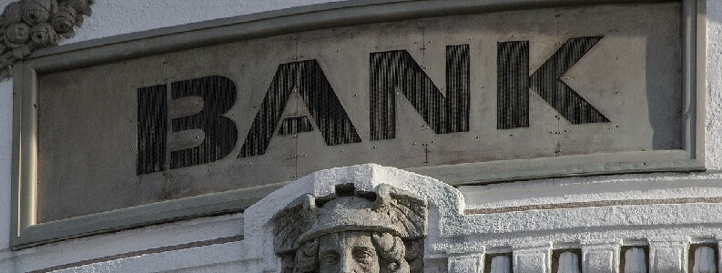 Abogados bancarios en Malaga con Century Abogados
